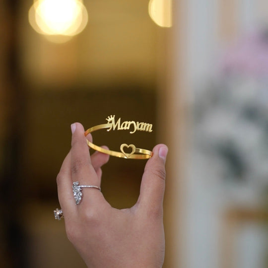 Customize Crown Name Bracelet