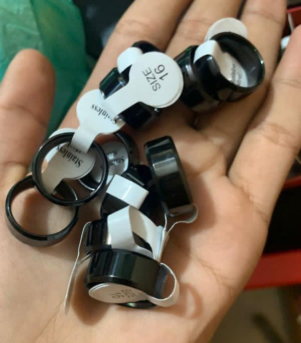 Simple Rings Set